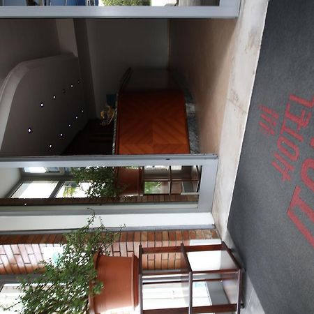 Hotel Italia אוקיובלו מראה חיצוני תמונה